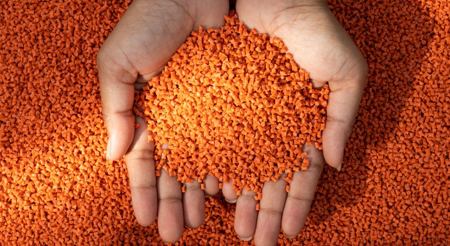 Masterkolor, Masterbatch Sektörüne Hizmet Vermek Üzere Faaliyetlerine Başladı